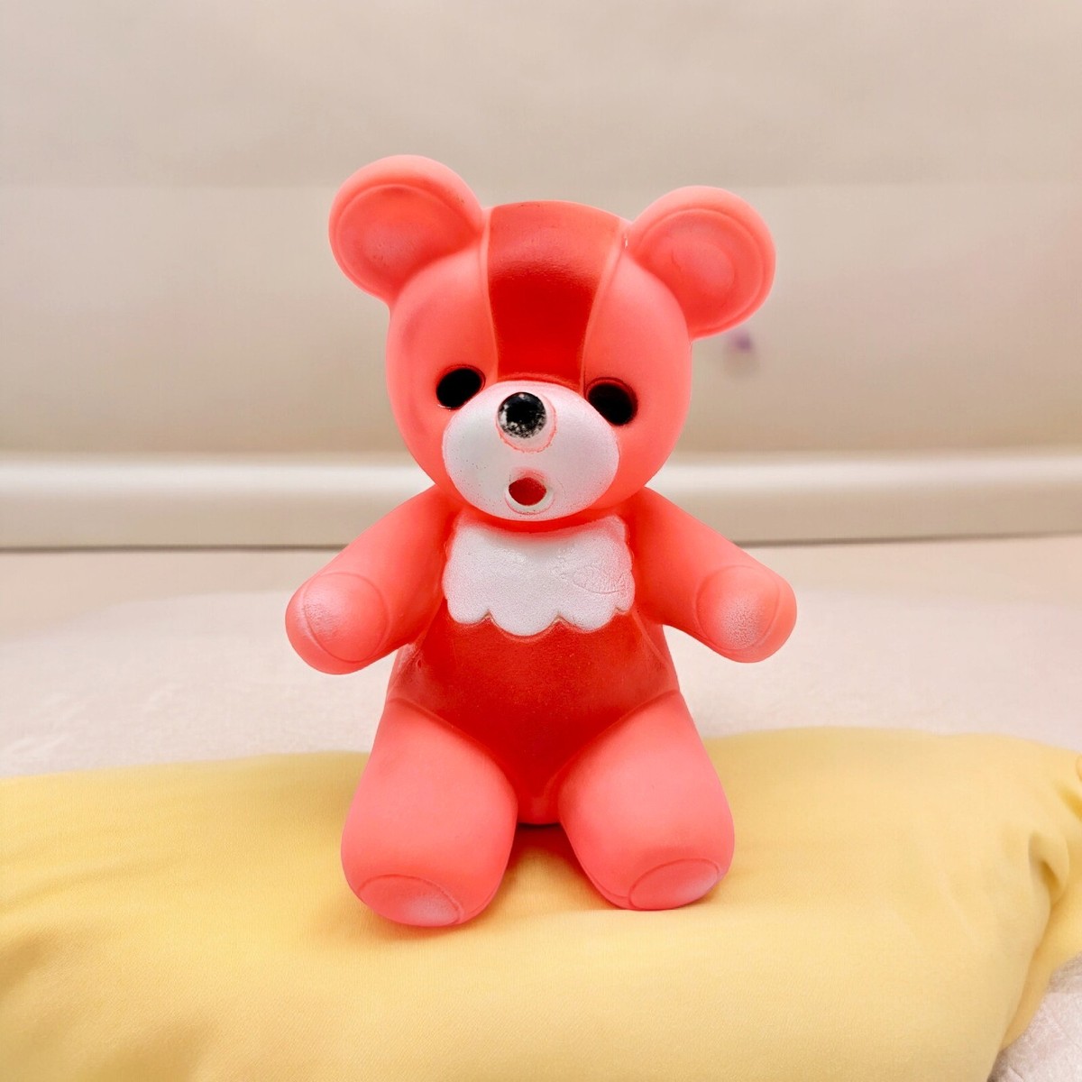 Vintage Teddy Bear Toy Rubber Squeak 1970 Hong Kong Rubber
