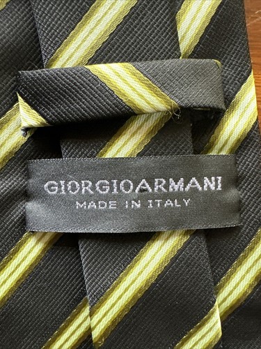 GIORGIO ARMANI Black Label Green Stripe Necktie Tie 100% Silk Made In Italy - Picture 4 of 7