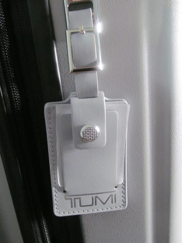 TUMI 2025 Vapor Lt Gray International Expandable Carry On-TSA Lock-$850.00, NWT - Image 3 of 4