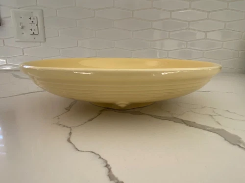 Fiesta Ware Yellow Retired Presentation Bowl Homer Laughlin Fiestaware