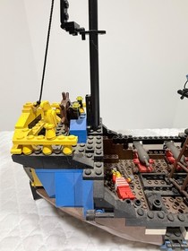 LEGO 6274 VINTAGE 1989 Pirates Caribbean Clipper Near Complete w/Book