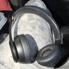 Black Over-Ear Headband Headphones EMC 8608 Double Ear-Cup (Over the Ear) Type