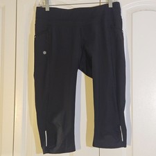 ATHLETA Women's Capri Legging Size L Black Yoga Pilates Athleisure Zipper Pocket