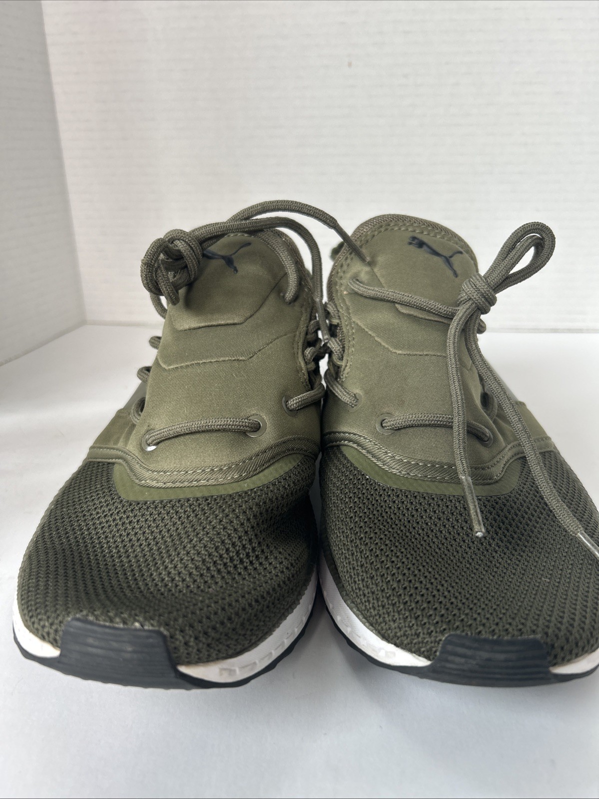 Puma Tsugi Shinsei, Olive Night / Puma White,  Size 8  there is a defect.