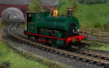 Hornby R3868 Crawshay Brothers Peckett W4 Class 0-4-0 ST Steam Loco 490/1890