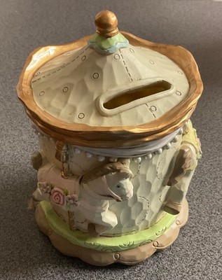 BRANDNEU IN BOX, SCHÖNE KARUSSELL KUNSTHARZ SPARDOSE, SPARDOSE, SPARSCHWEIN