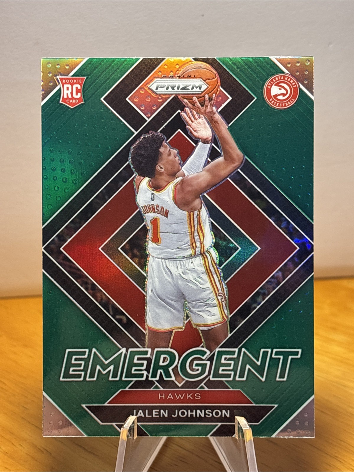 2021-22 Panini Prizm JALEN JOHNSON Emergent Green Prizm #18 Hawks Rookie RC