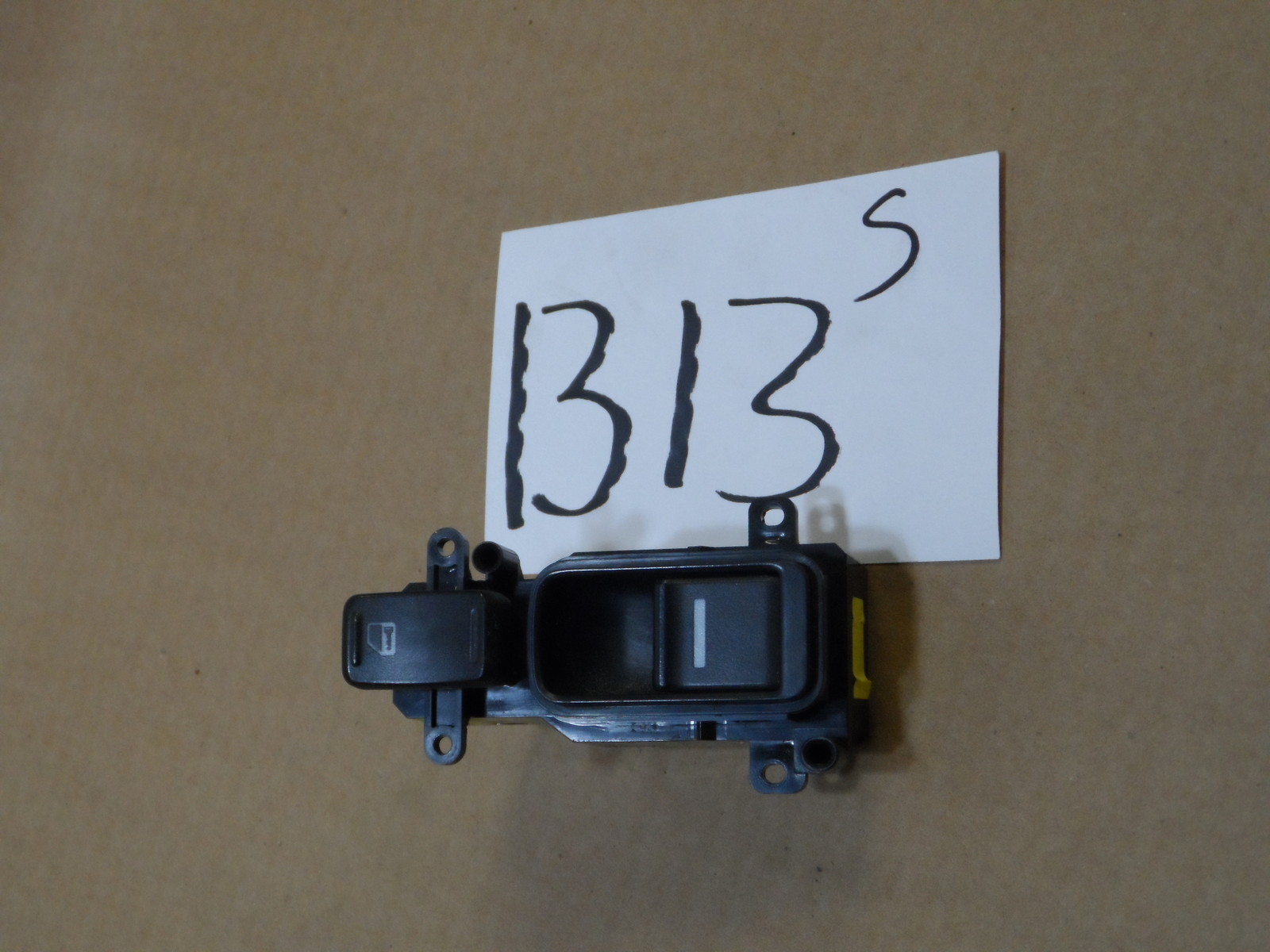 03 04 05 06 07 Honda Accord Passenger Front Window Switch USED #1313-S