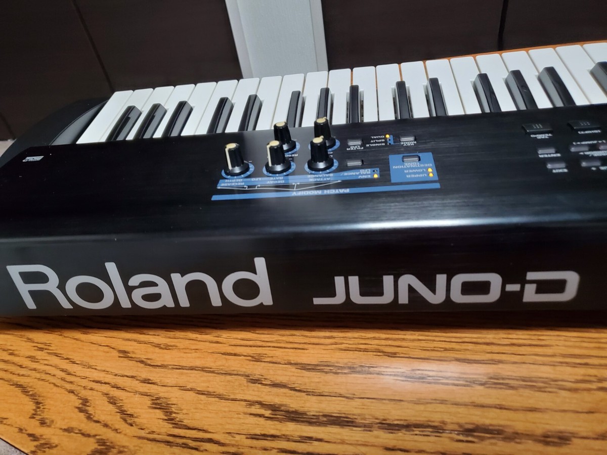 Roland Juno-D Limited Edition 61 Key Synthesizer Keyboard