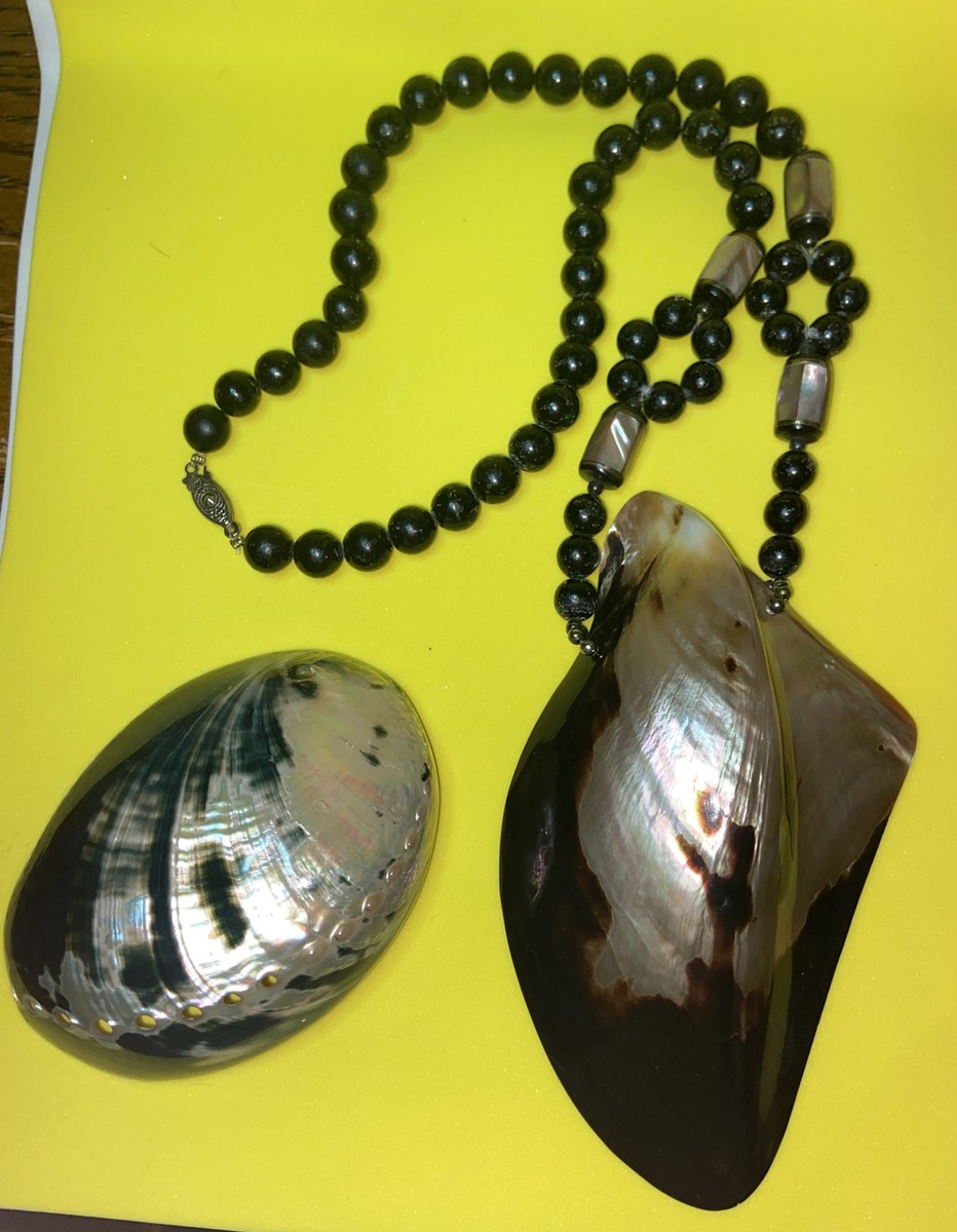 Beautiful Vintage Unique Shell Necklace & Belt Clasp | eBay display picture 3