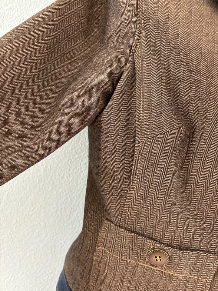 Traje pantalón Doncaster Sport para mujer marrón y negro a rayas con chaqueta talla 8 Foto 3 de 4