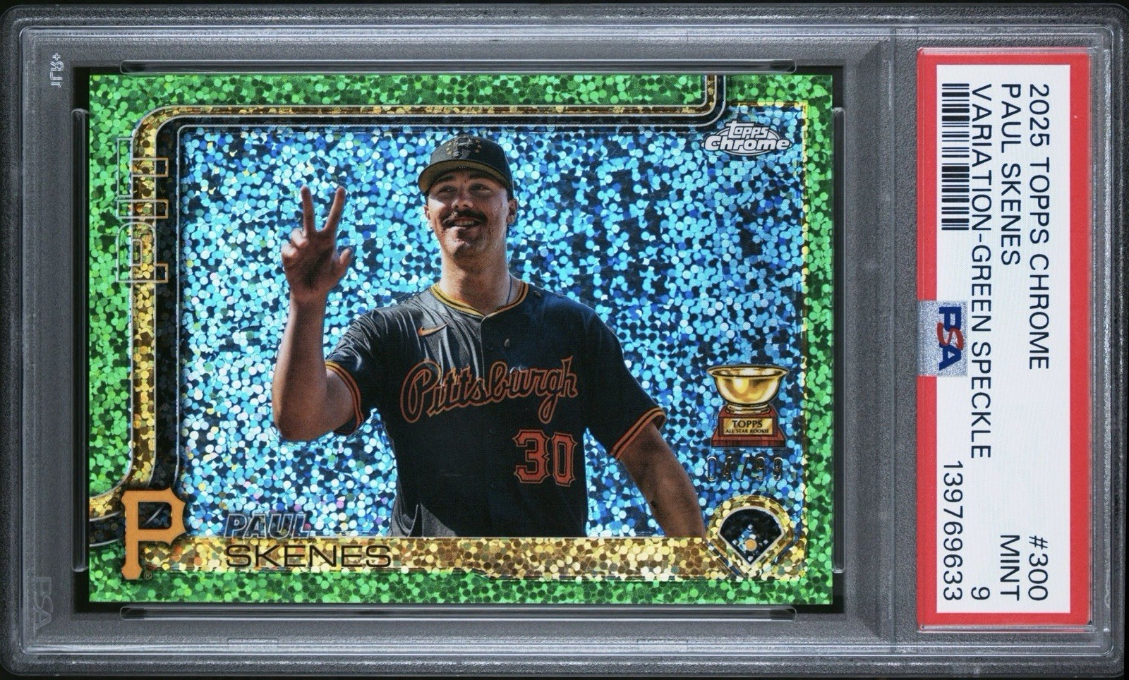 2025 Topps Chrome Paul Skenes Image Variation Green Speckle /99 #300 Rookie Cup