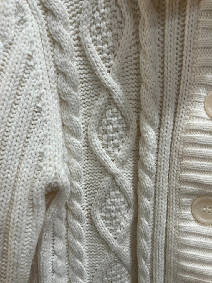 Cárdigan de mujer talla M crema tejido con cable botón náutico costero pescador grueso Foto 4 de 4