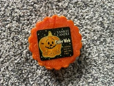 Yankee Candle Wax Tart Melts 8oz New Cider Web Halloween Vtg