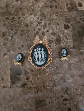 Black and White Cameo Brooch or Pendant - Three Graces -  Brooch & Earrings 