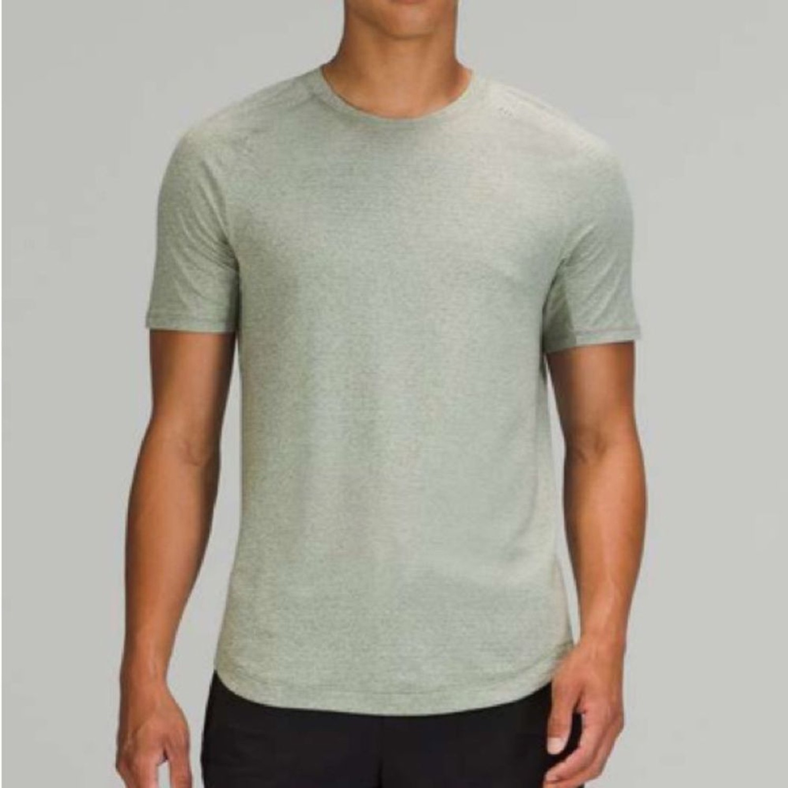 Lululemon Drysense Training Short Sleeve Shirt light green Men’s XS