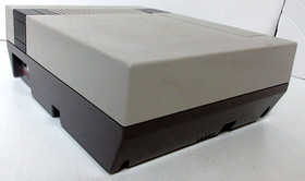 1985 Nintendo Entertainment System NES-001 Console  CONTROL DECK - PARTS ONLY