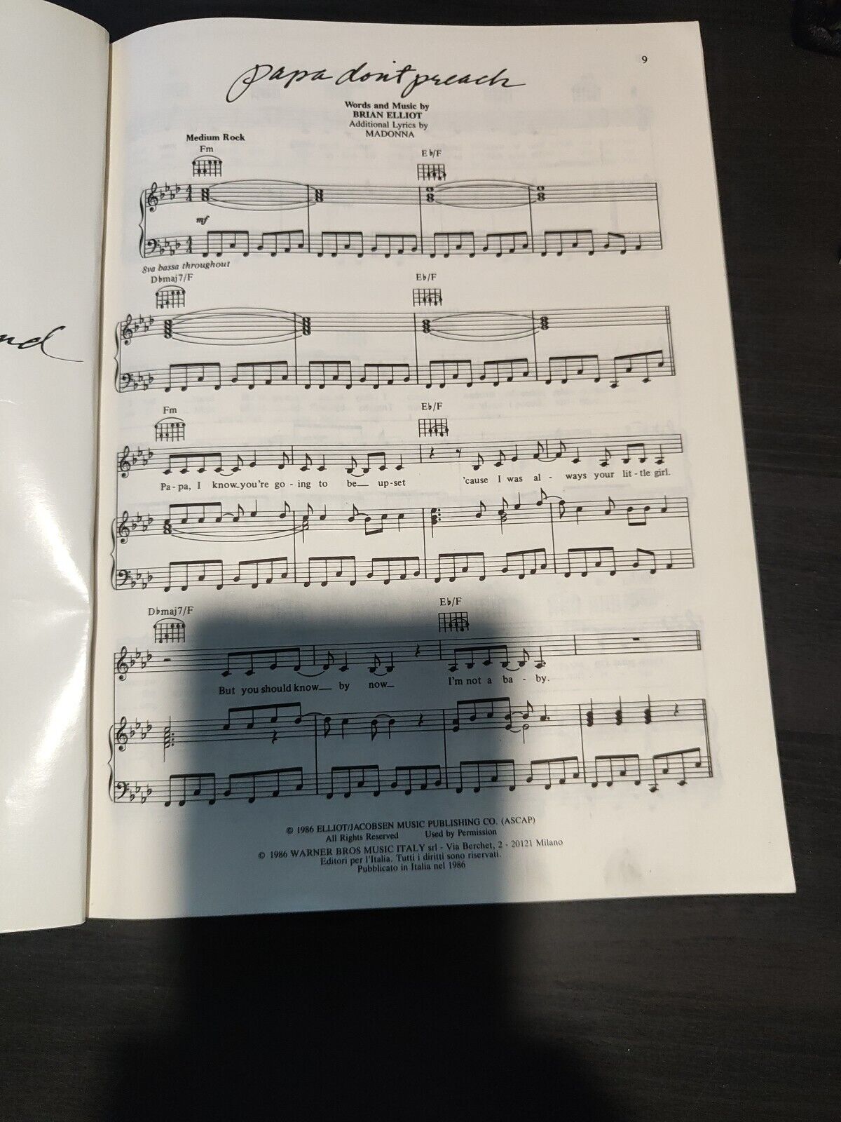 Foto 10 di 16