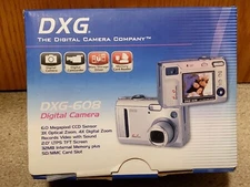 DXG-608 Digital Camera Camcorder 6.0 MP CCD 3X Optical 4x Digital Zoom Bundle
