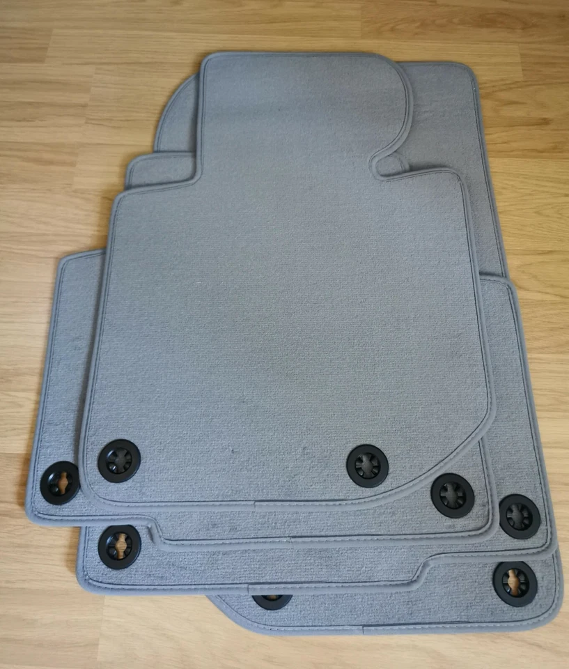 Set 4 Tapis Sol Bmw Série 3 E36 Coupé Forme Origine Velours GRIS 600g/m² LUXE - Photo 1/2