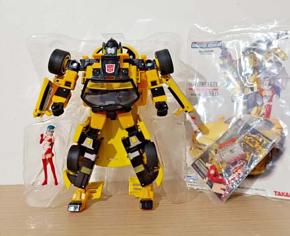 robot TRANSFORMERS takara Binaltech ASTERISK Sunstreaker meets Junko, rarissimo - Immagine 2 di 4