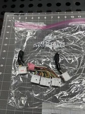 2005 Toyota Highlander 2.4L Engine Computer 89661-48740 Wiring Harness Pigtails