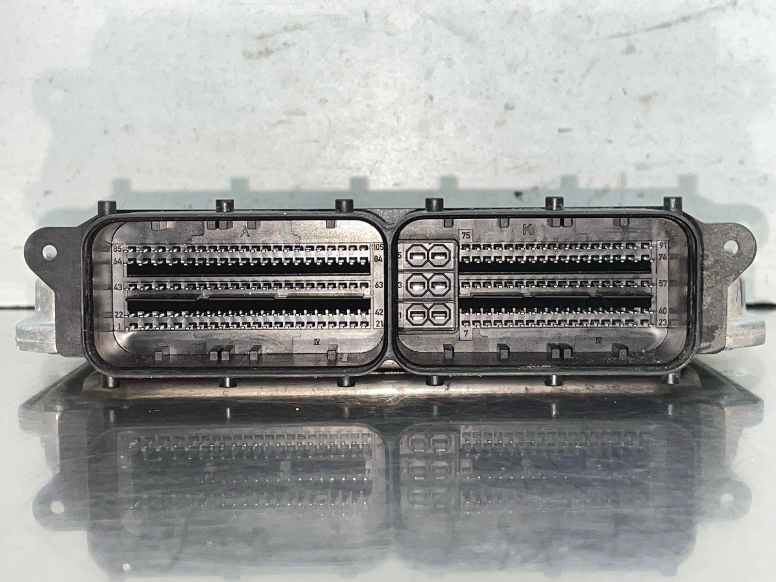 2017 Maserati Ghibli Electronic Control Module 3.0L Computer ECM OEM 670031346b