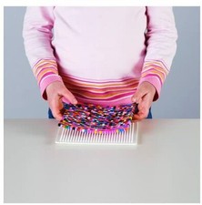 PERLINE COLORATE IKEA PYSSLA GIOCO EDUCATIVO BAMBINI PIXEL ART 