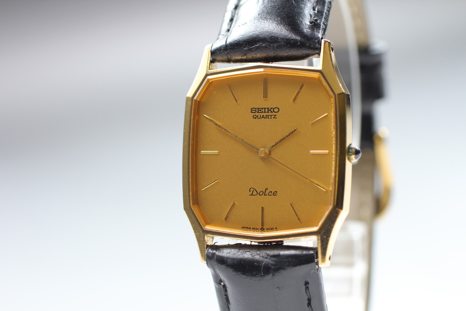 Dolce Quartz [Near Watch From Dial MINT]Vintage Seiko JAPAN Men's 9531-5030 Gold - vintagewatches.pk