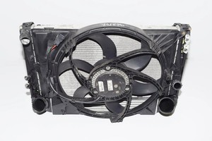 BMW E92 320d Kondensator Klimaanlage mit Trockner 6930039 6937515 7788906