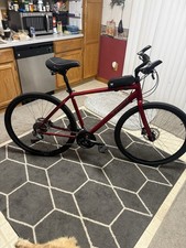 Trek Dual Sport 3 Hybrid Bike – 700c (Medium Frame) Aluminium Bicycle