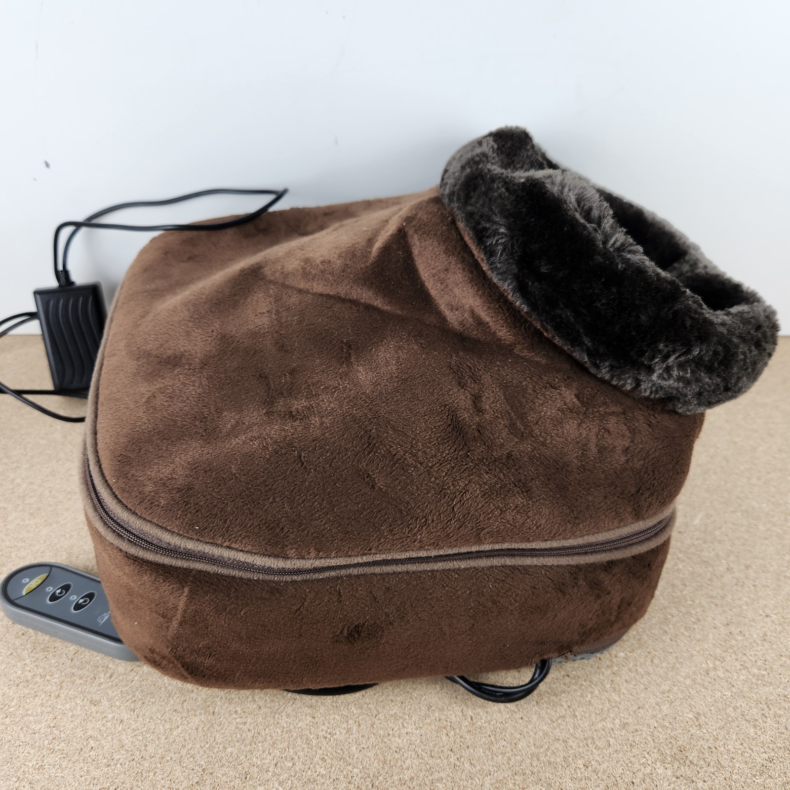 Snailax SL-522SP 2-in-1 Shiatsu Foot And Back Kneading Feet Massager With Heat