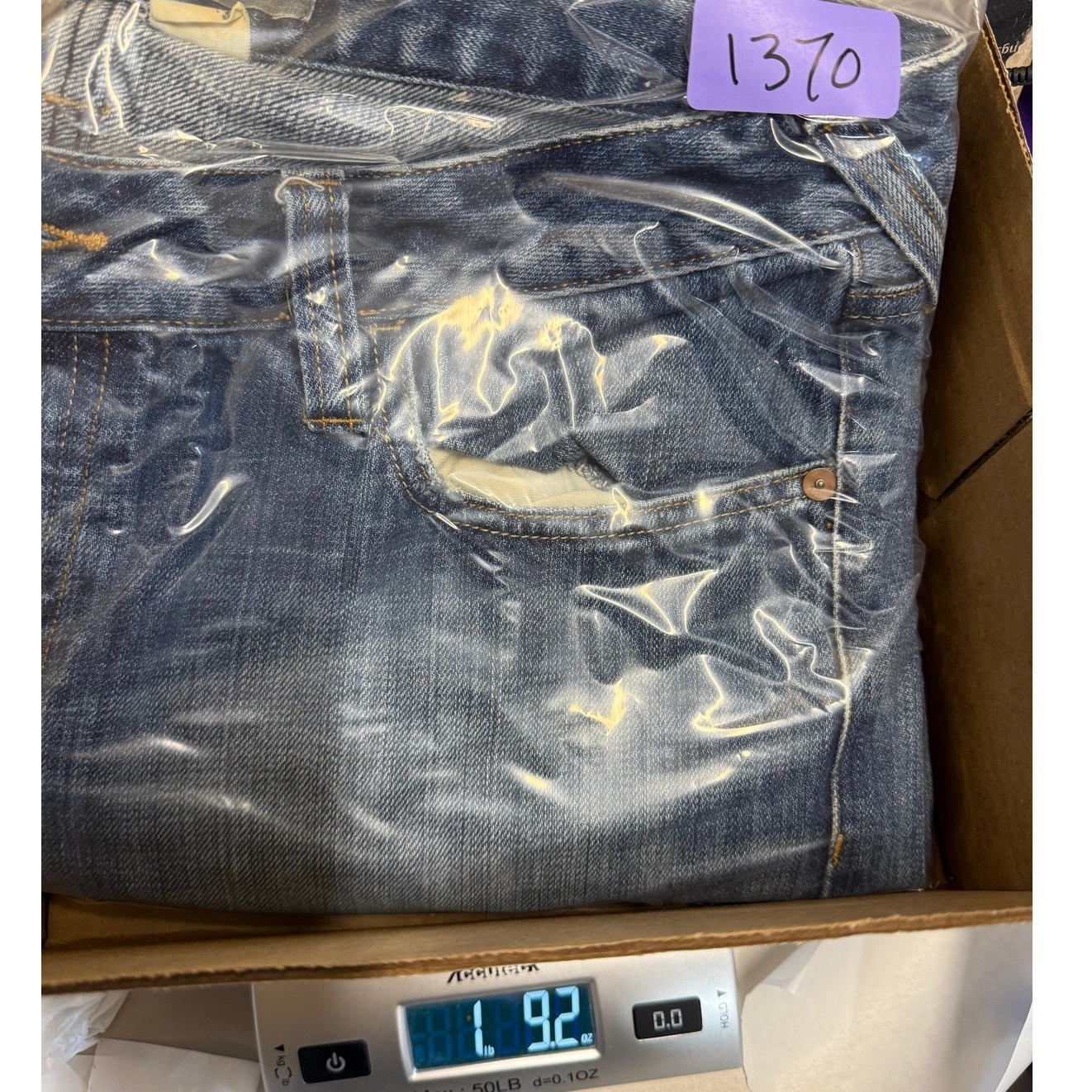 H&M &Denim 36X30 Fit LAD Straight Leg Jeans Distressed Midrise Grunge Streetwear thumbnail 11