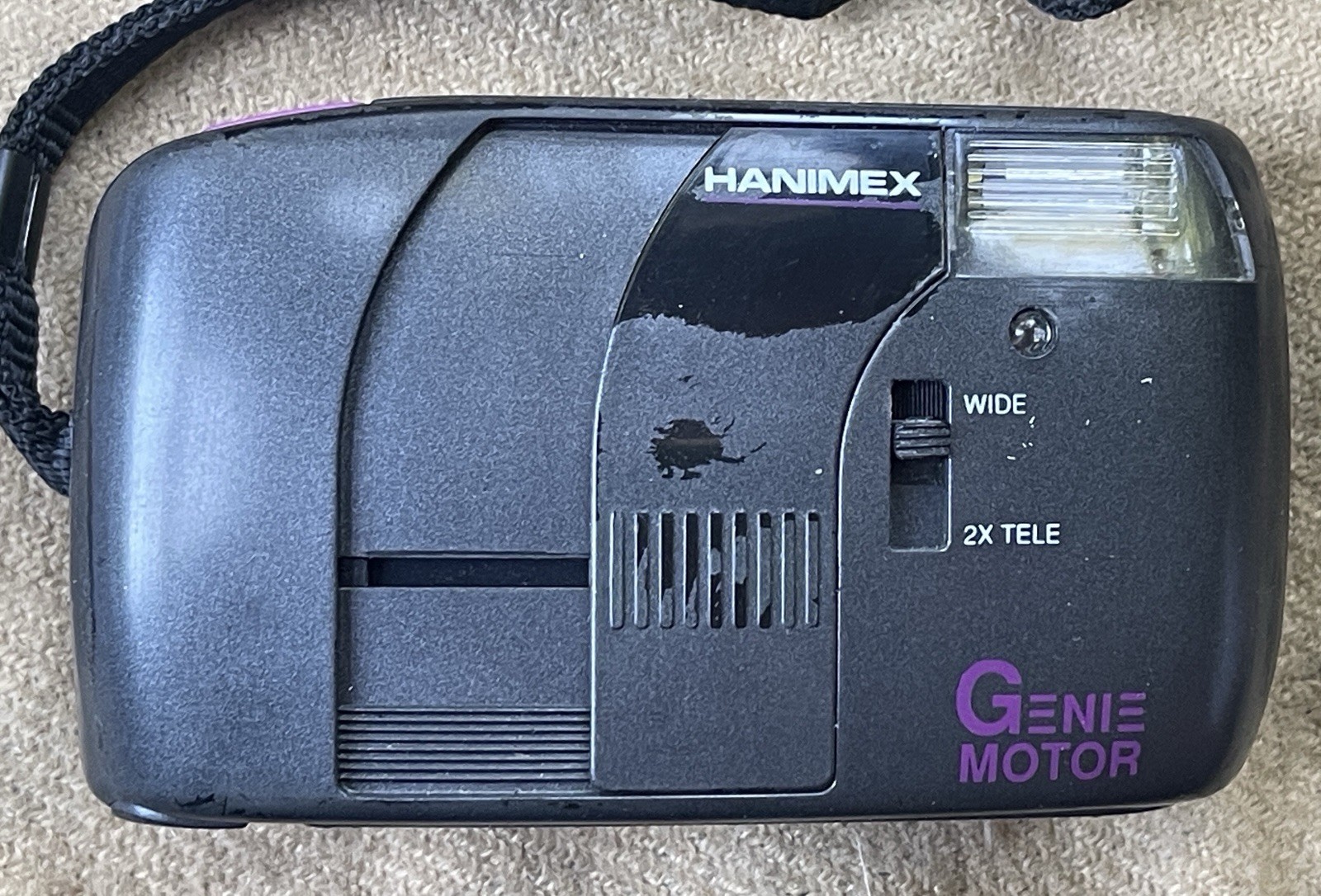 Hanimex Genie Motor auto focus camera(flash not working)  