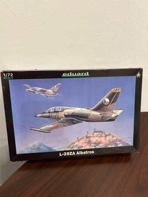 Eduard L-39ZA Albatros 1/72 Scale  Kit #7041 Factory Bagged Parts