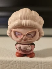 Series 14  Nostalgia - Inside Out - Tea Party Group Disney Doorables Lets Party