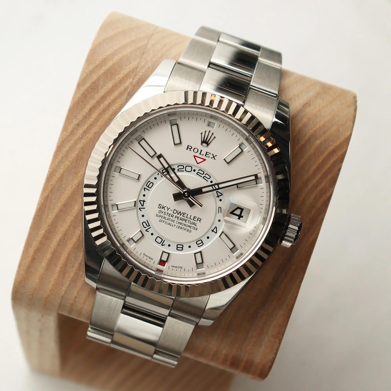 Rolex Sky-Dweller 42mm 326934 Stainless Steel black Dial Automatic Mens Watch