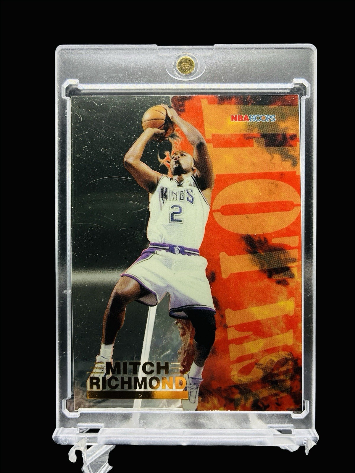 Mitch Richmond #17 (Basketball Cards 1996 Hoops Hot List) — is it worth grading?