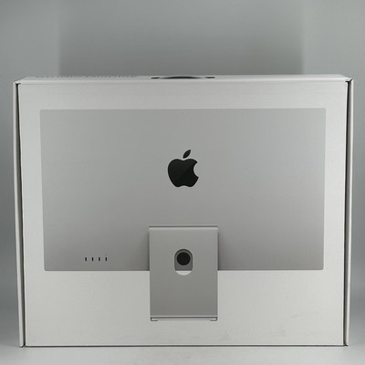 Apple Studio Display 27in 5120 x 2880 Standard Glass - NEW