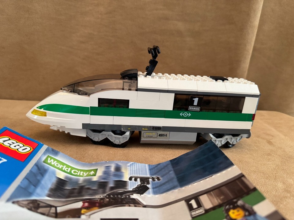 10157 LEGO Complete World City High Speed Train Locomotive white ...