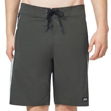  FOA400111-86L Mens Oakley Block Grad Boardshort 20