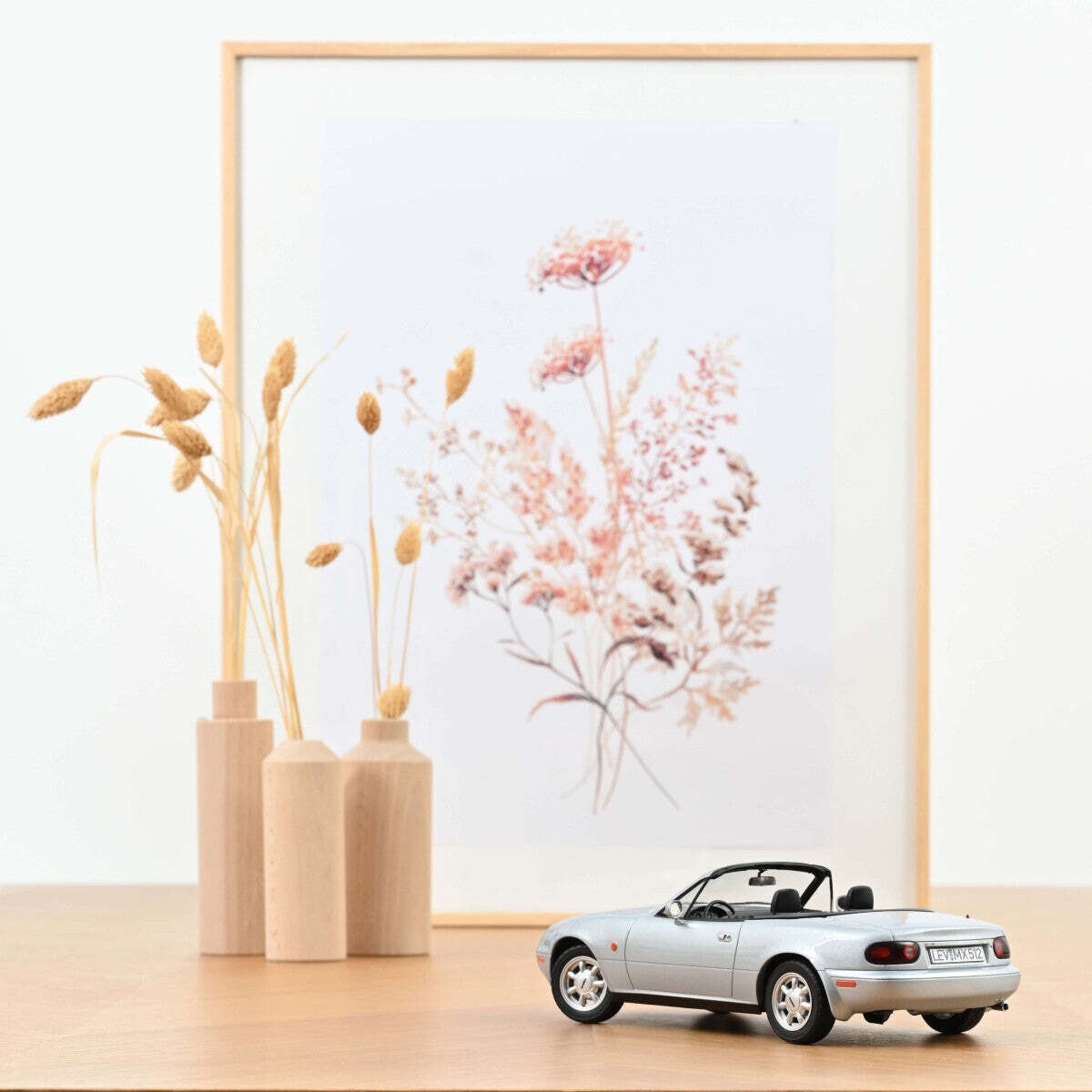 1/18 Mazda Miata MX-5 1989 Cabriolet (Silver) Diecast Model Car by
