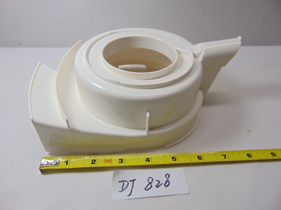 The Juiceman Jr Juicer JM-1 Replacement Part Bowl Chute with Spout