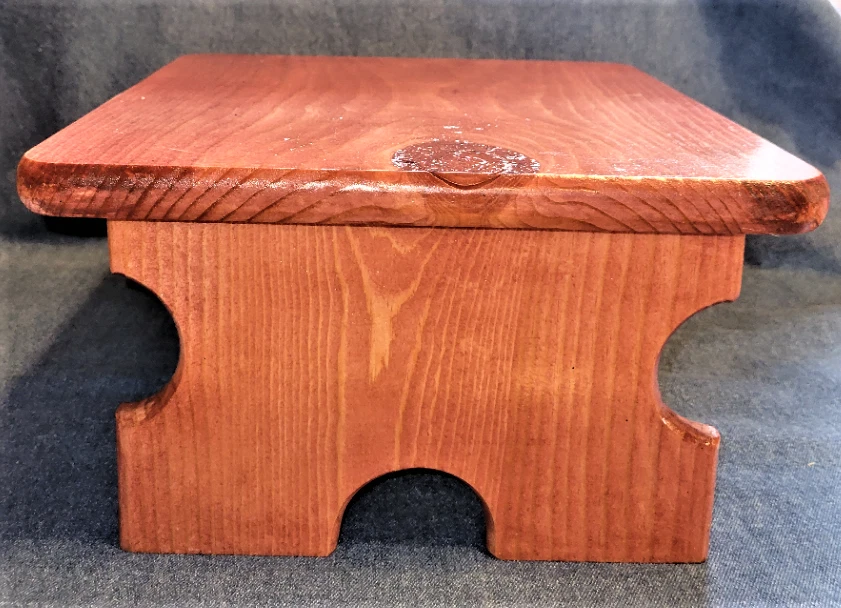 **NEW*Handmade Stained Gunstock/Varnished "Footstool! Size 12"W X 6 1/2H" X 11"D - Image 2 of 4