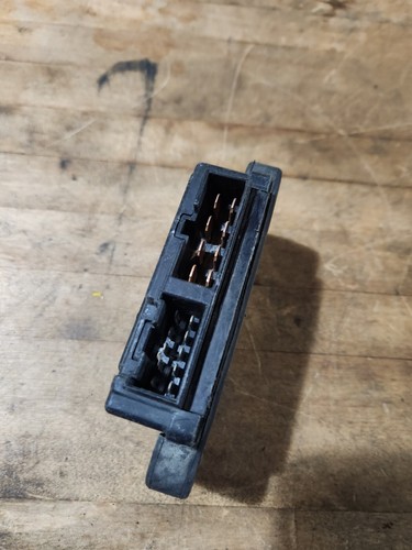 Kawasaki EX250 250 Vulcan 500 ZX6 ZX7 ZX11 Ninja OEM Junction Fuse Box - Picture 2 of 4