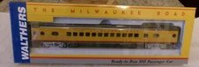 Walthers Hiawatha Yellow Scheme Milw Rd 52-Seat Coach Car #932-9282