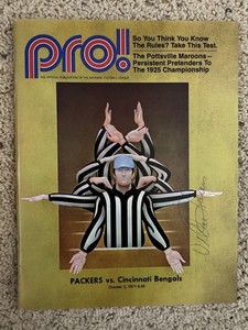 Willie Davis HOF Green Bay Packers Hand Signed October 3, 1971 Game Program
