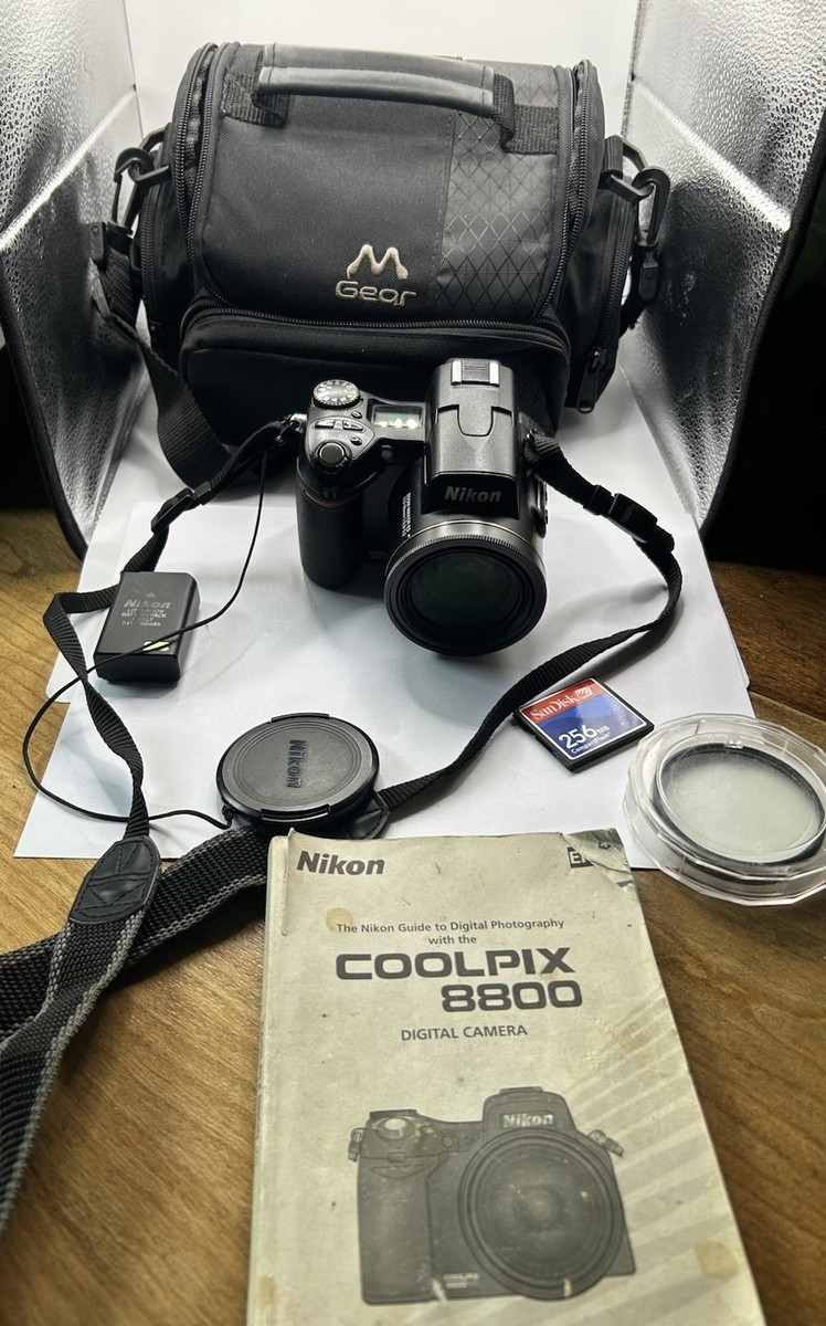 Nikon Coolpix 8800 E8800 VR 8MP Digital Camera, Black