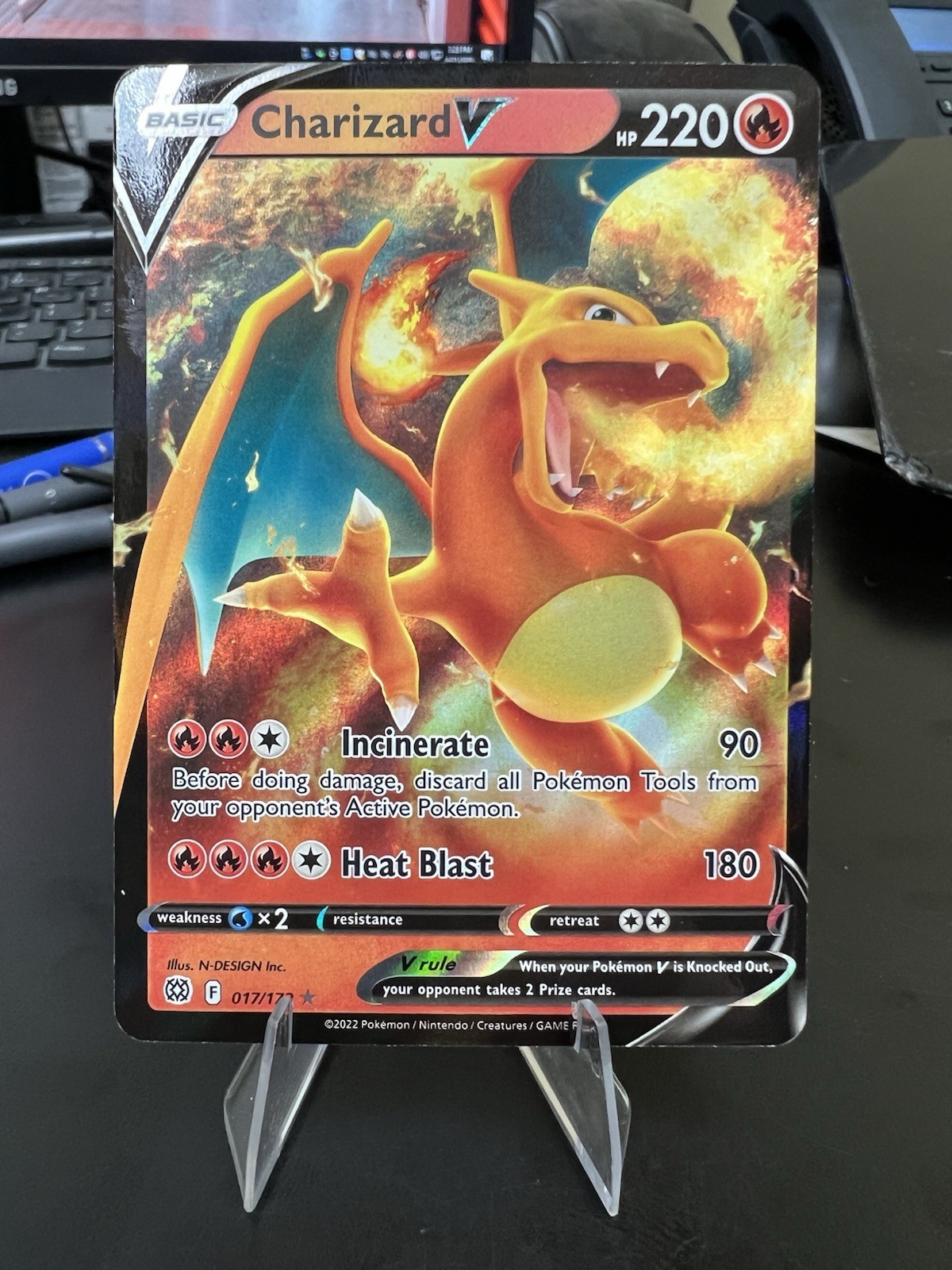 Pokemon TCG - 2022 Charizard V 17/172 - Brilliant Stars - Ultra Rare - LP