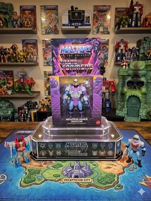 Mattel MOTU Masters of the Universe X Transformers MEGATRON ARMOR SKELETOR MISB